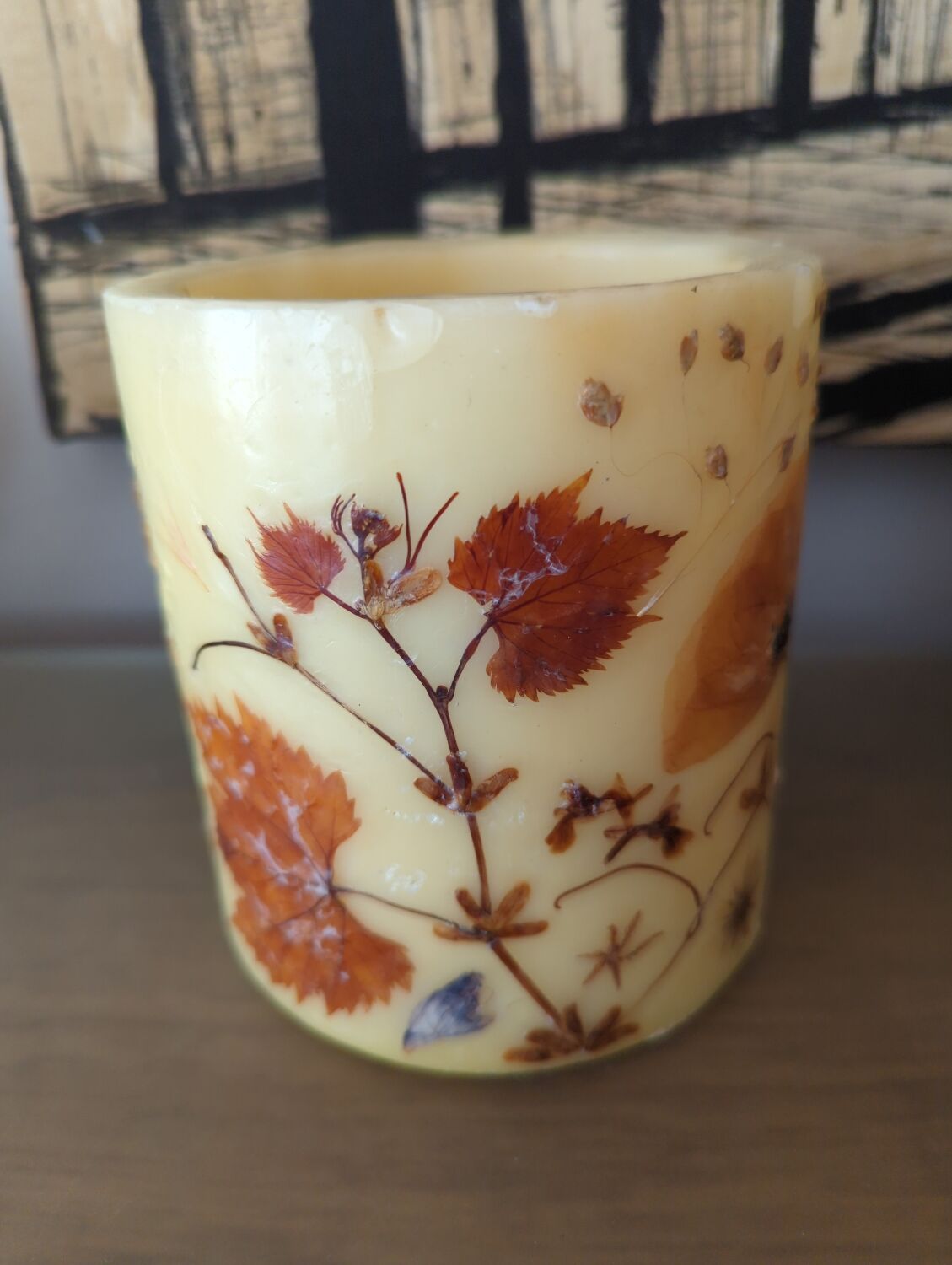 Wax photophore and vintage dried flowers