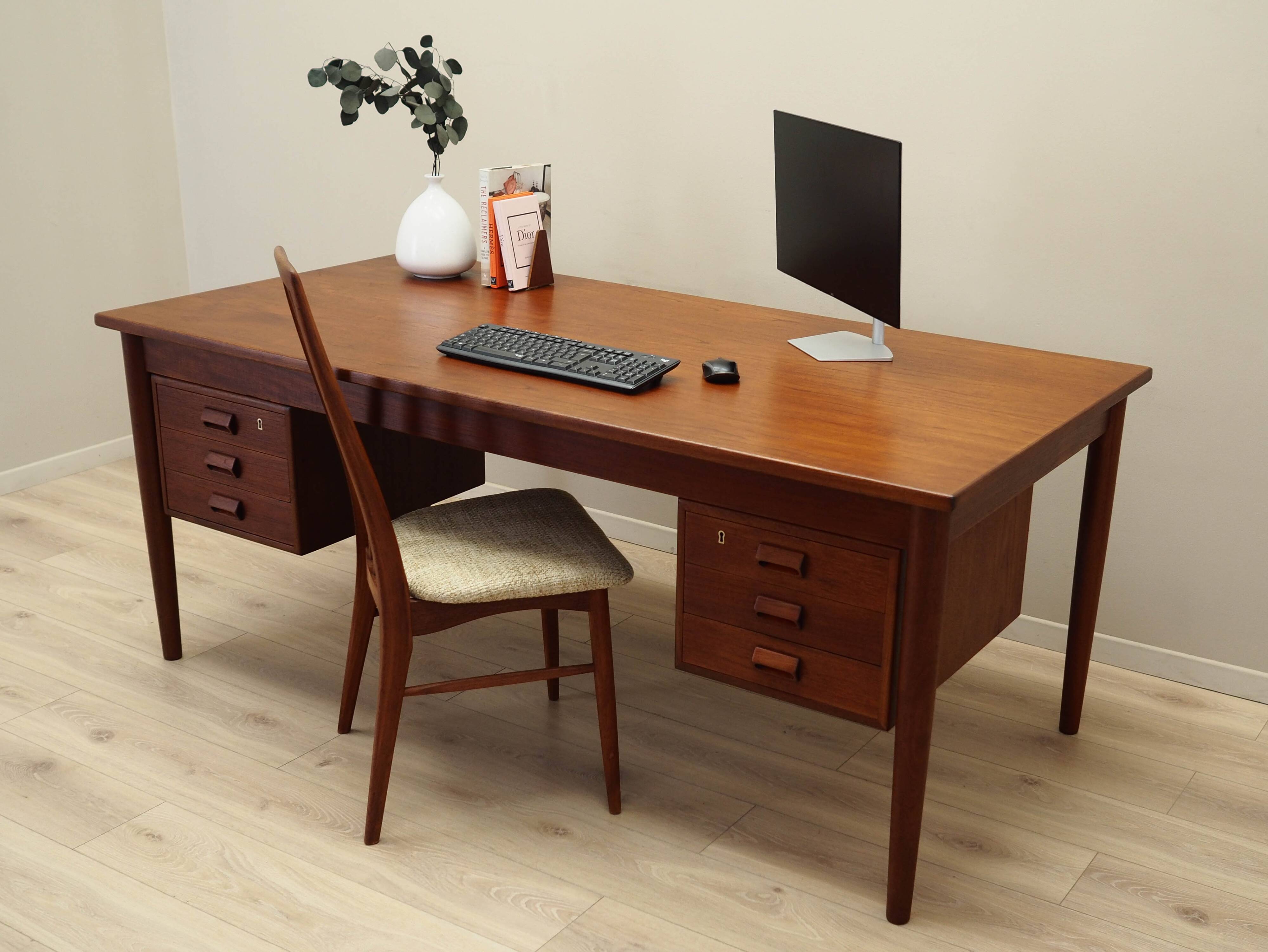 Teak desk, Danish design, 1960s, designer: Børge Mogensen