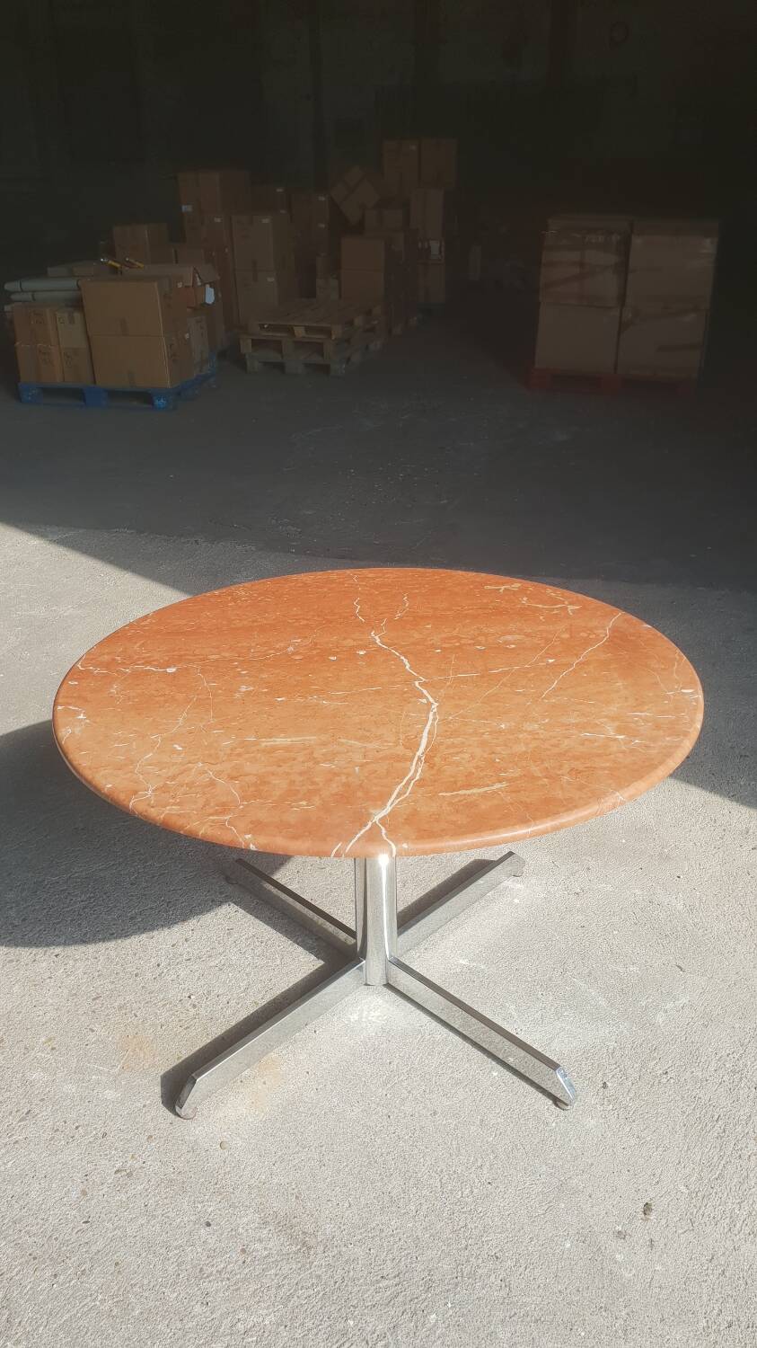 Round dining table Roche Bobois 1970
