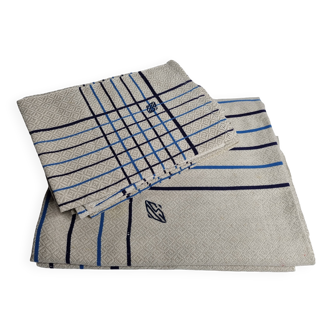Ensemble de table vintage, nappe damassée et 8 serviettes brodées aux motifs bleus et blancs