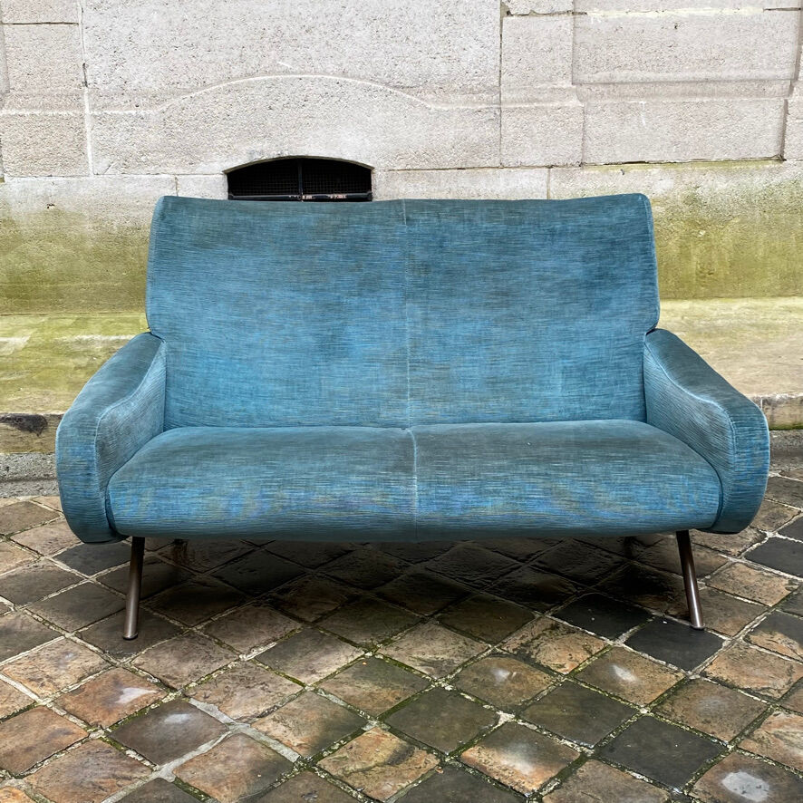 Sofa 2 places lady by marco Zanuso, edition Arflex.