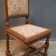 Chaise de style Louis XIII