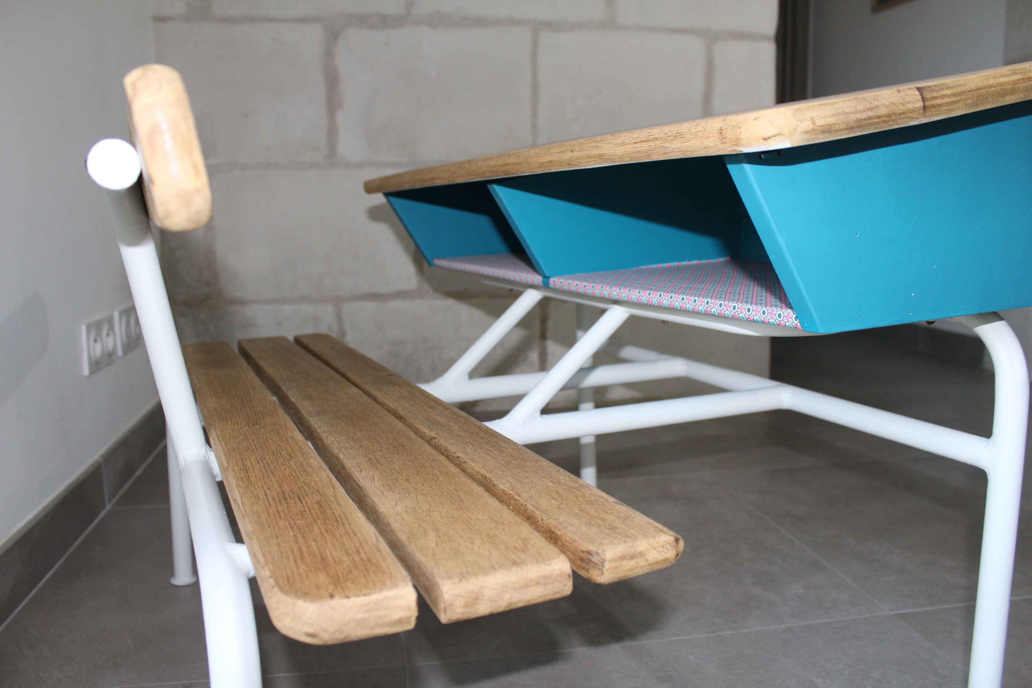 Bureau d'écolier double