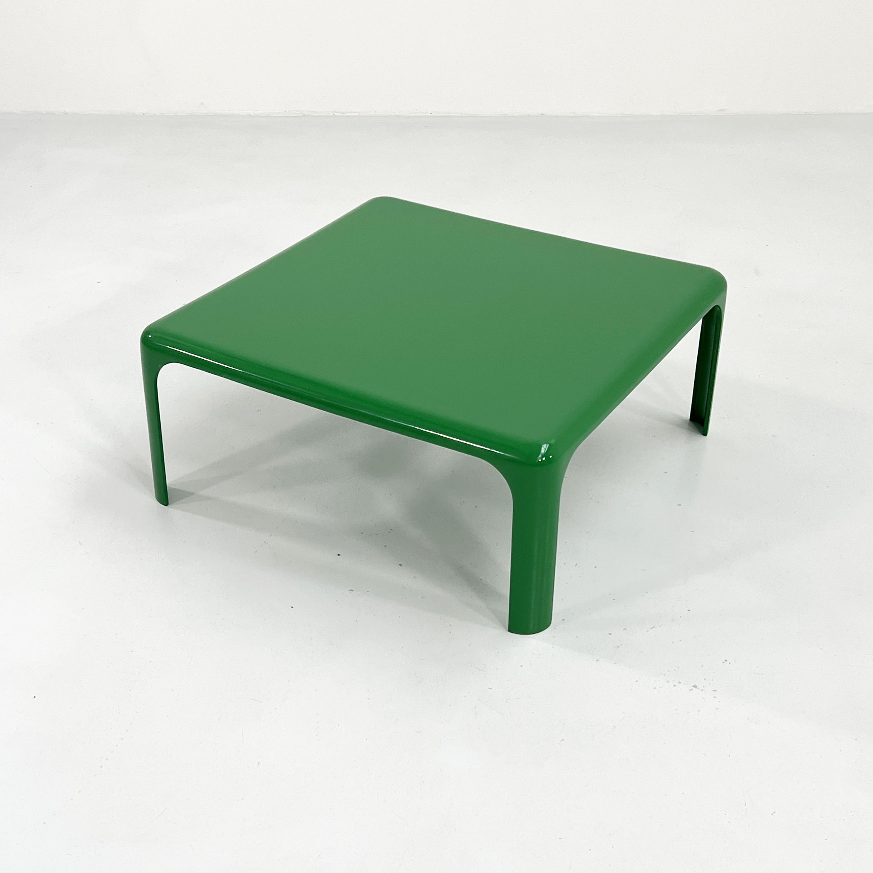 Demetrio 70 green coffee table by Vico Magistretti for Artemide, 1960s