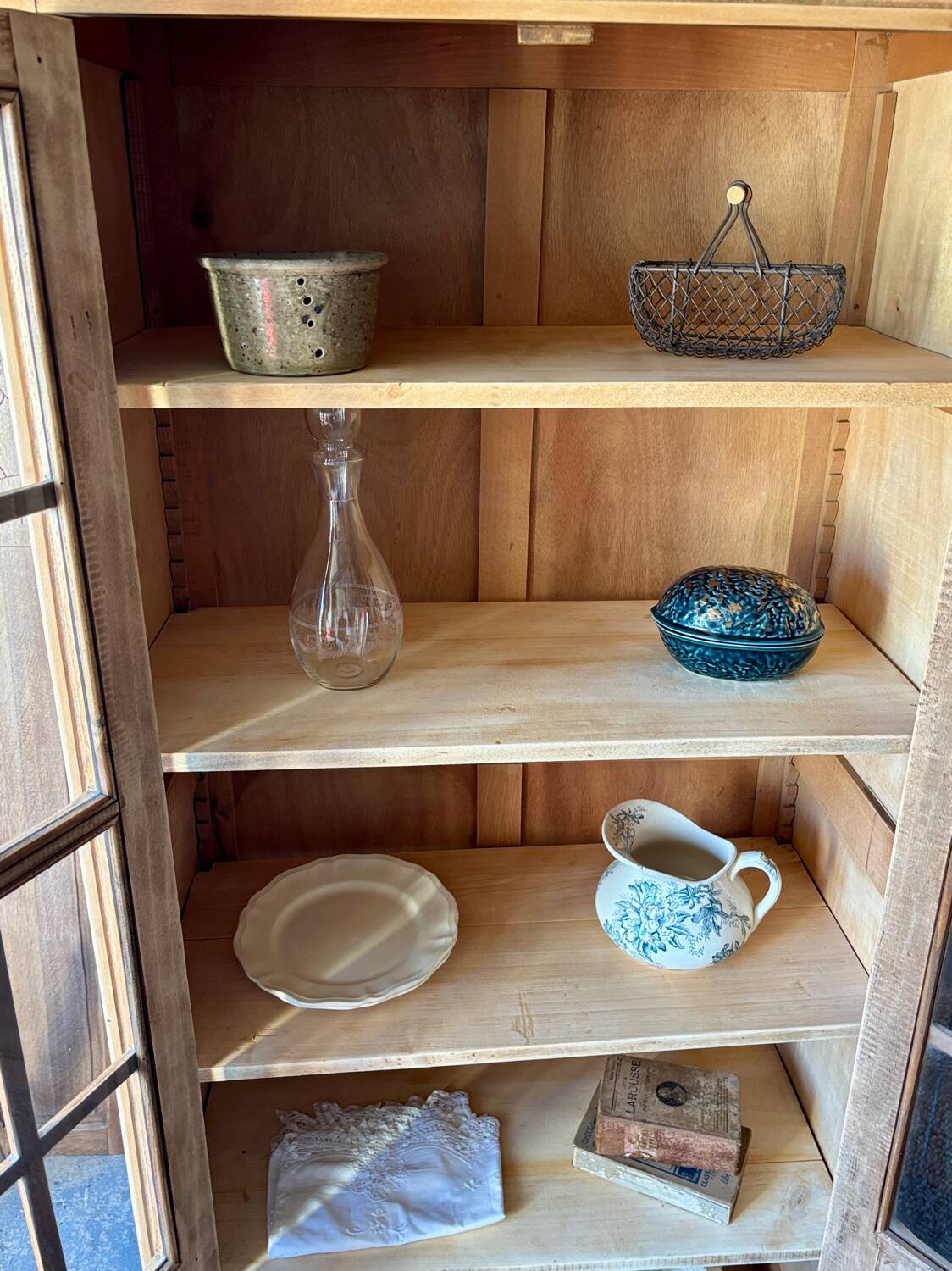 Parisian display case in raw wood