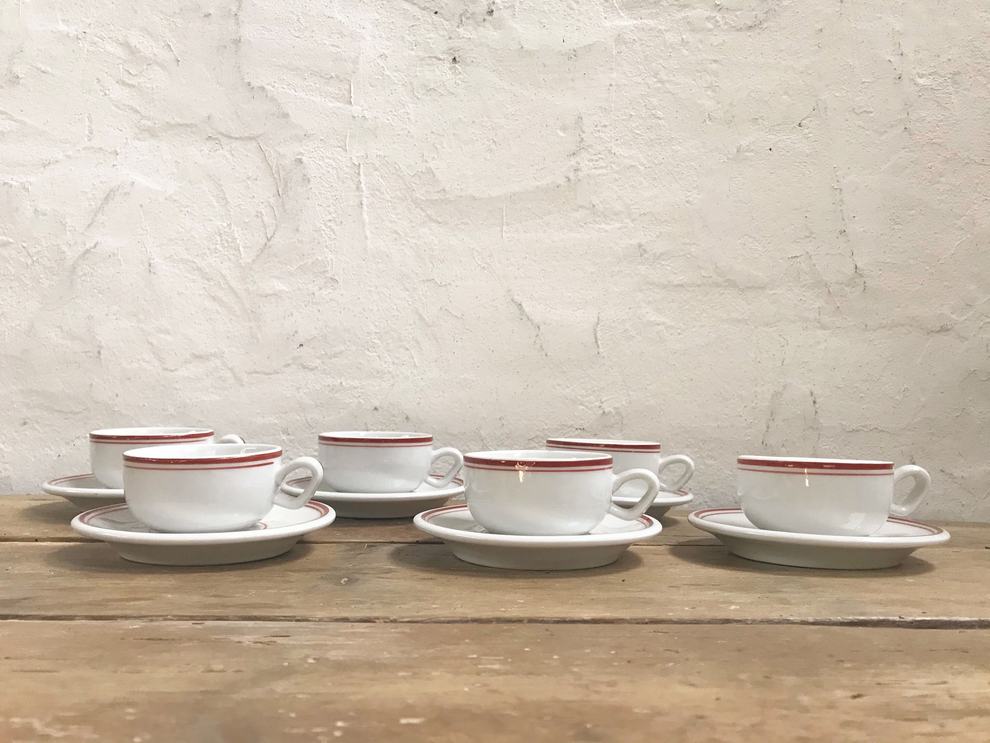 Six cups bistro coffee Yves Deshoulières