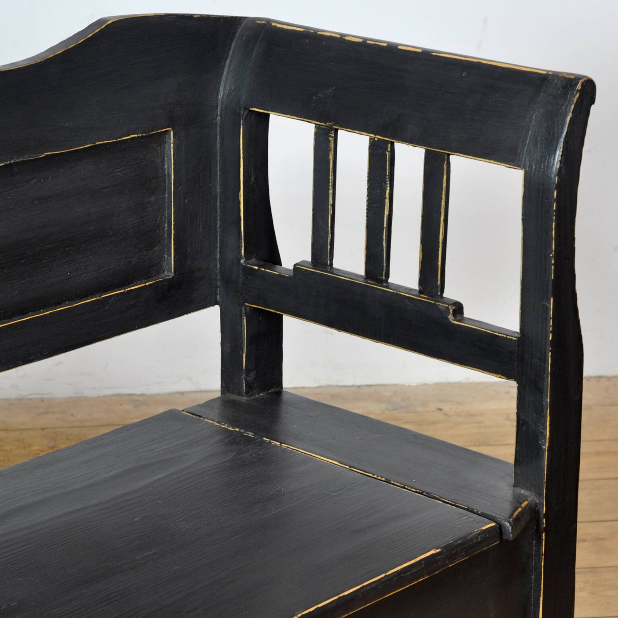 Antique pine drop-top bench, 1900s