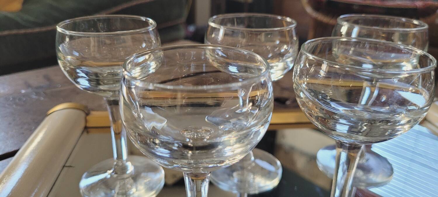 50s bistro balloon glasses