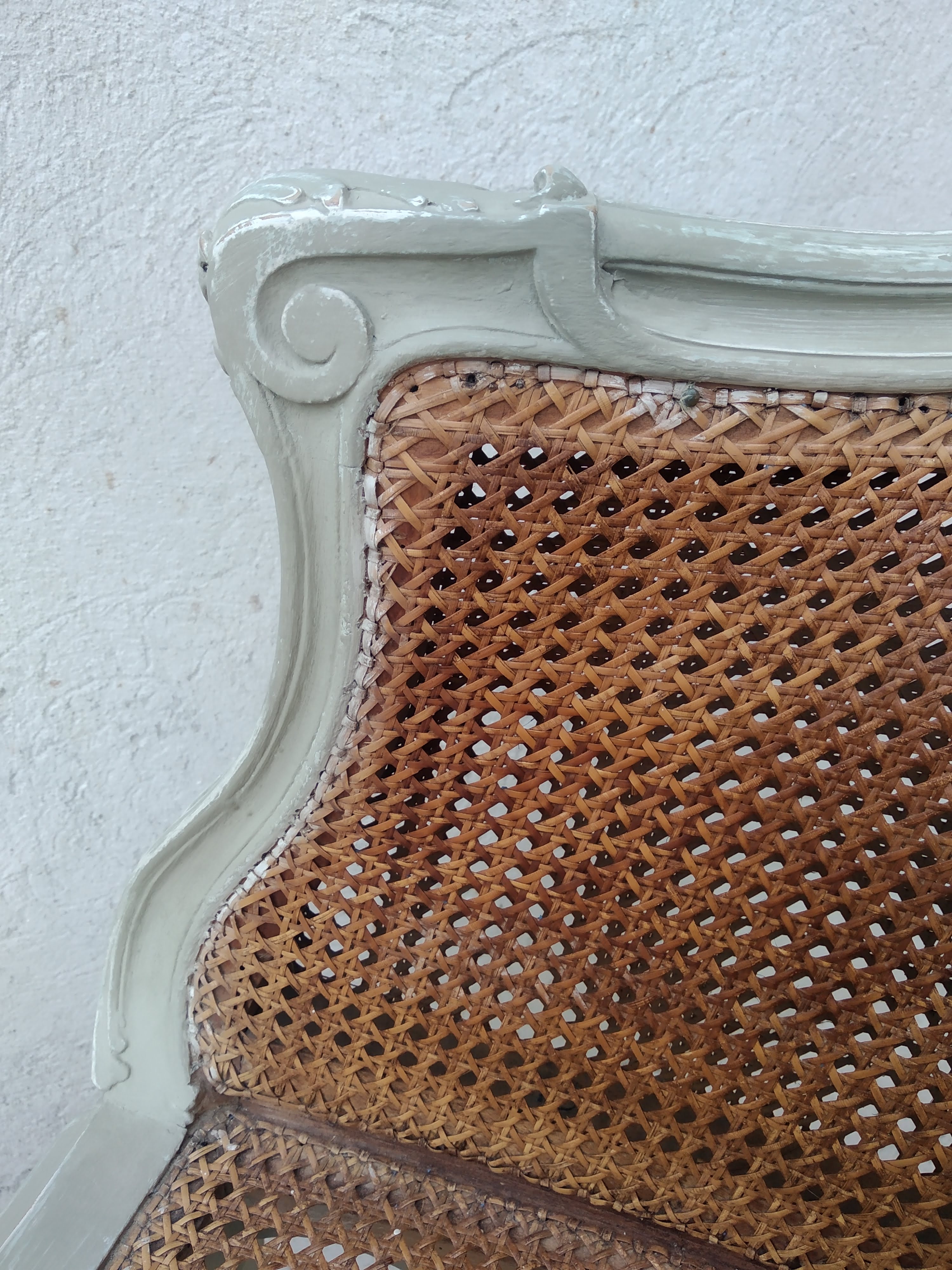 Salon Louis XV with double patinated cannage