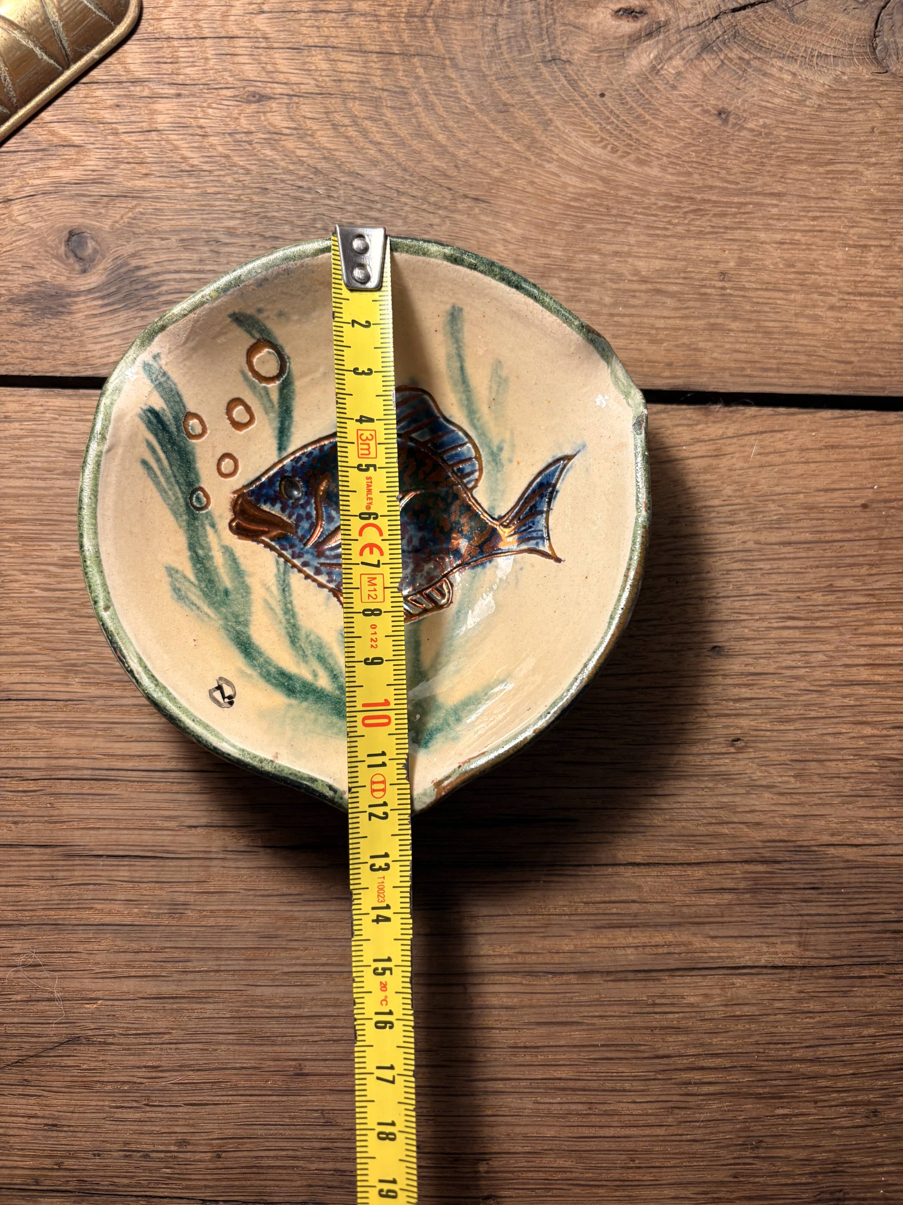 Ceramic bowl signed Diaz Costa – fish design – Spain