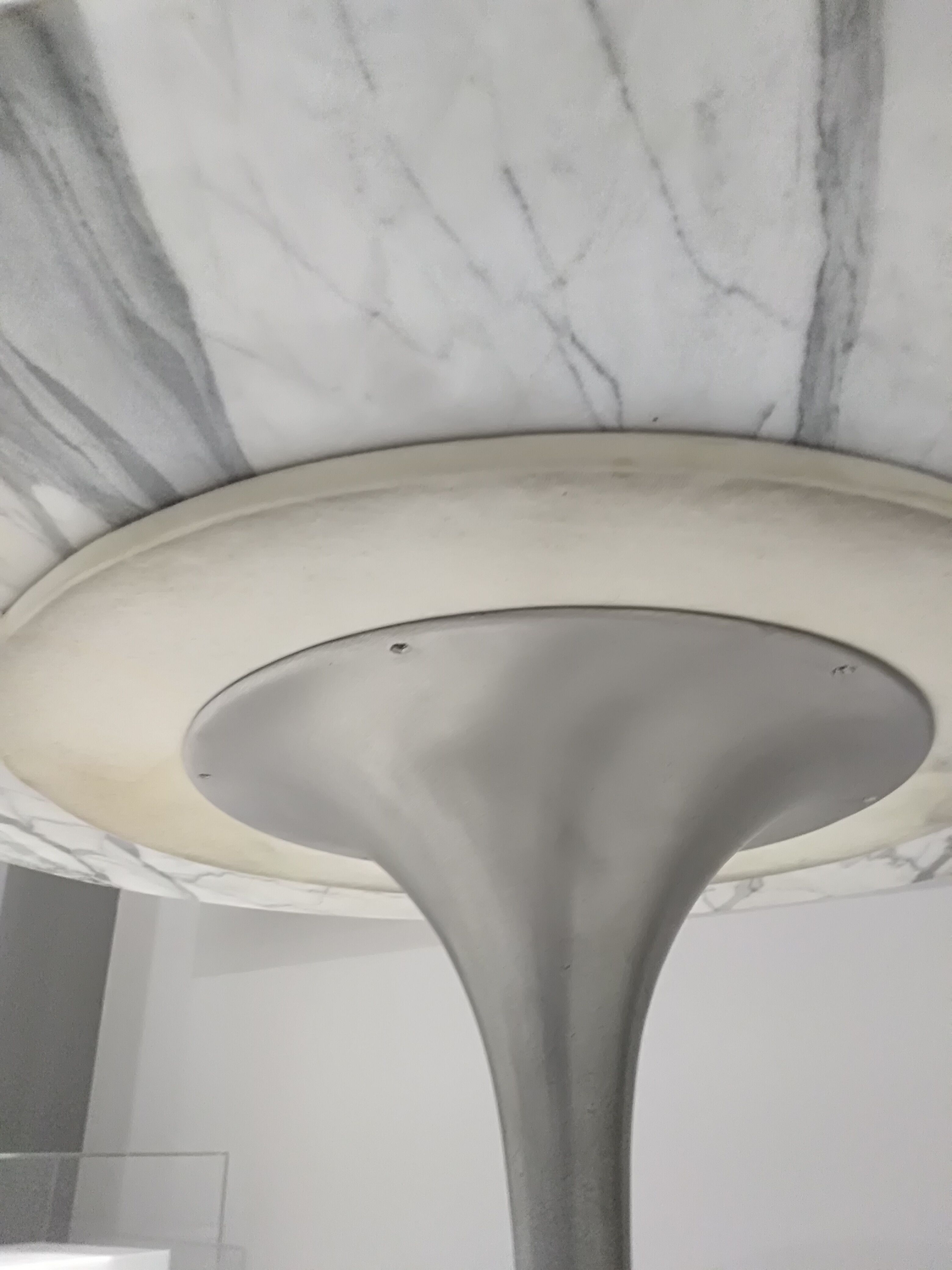 Table marble foot Tulip 1960