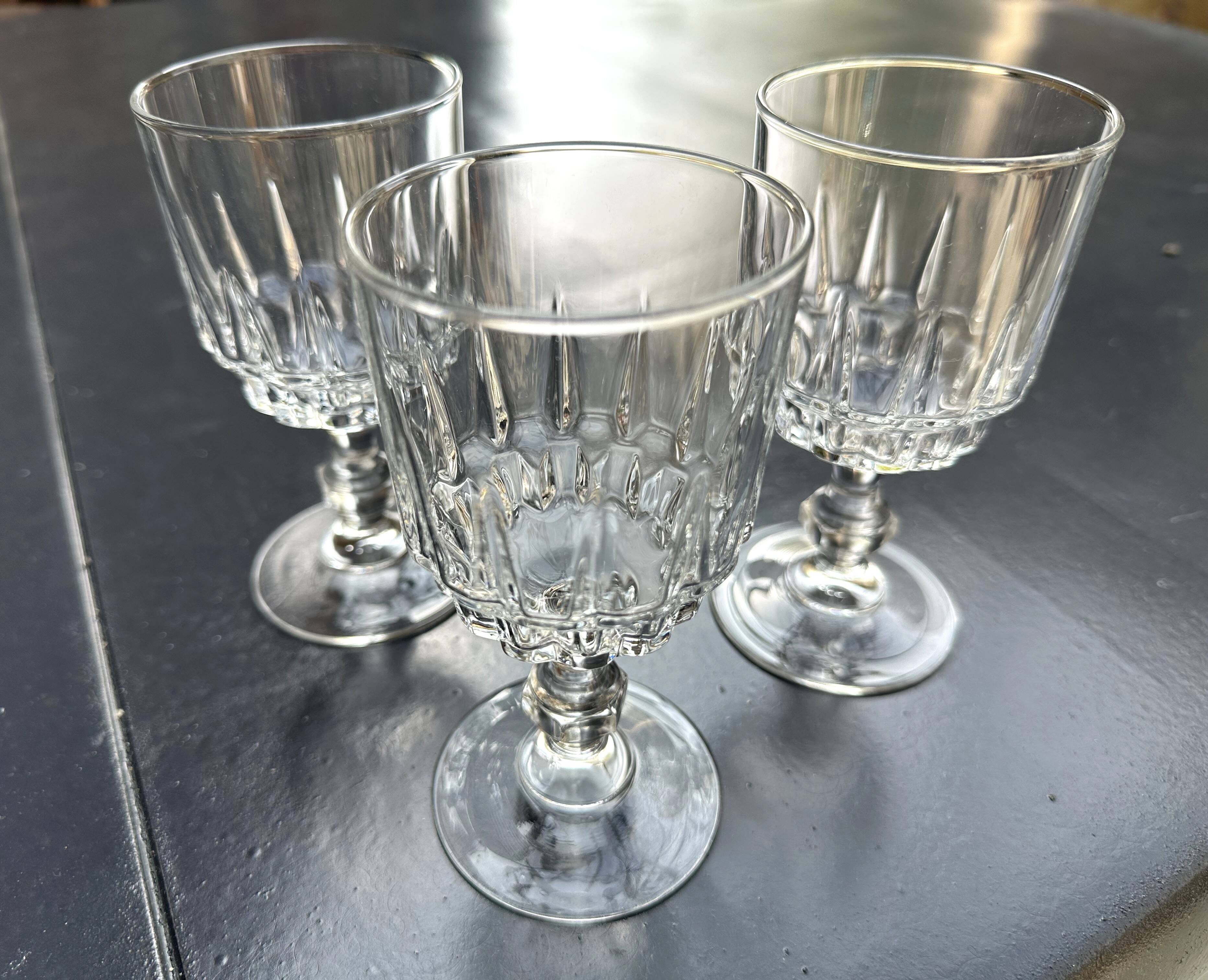 3 wine/water glasses 13.5 cm Cristal d'Arques model Louvre Vintage