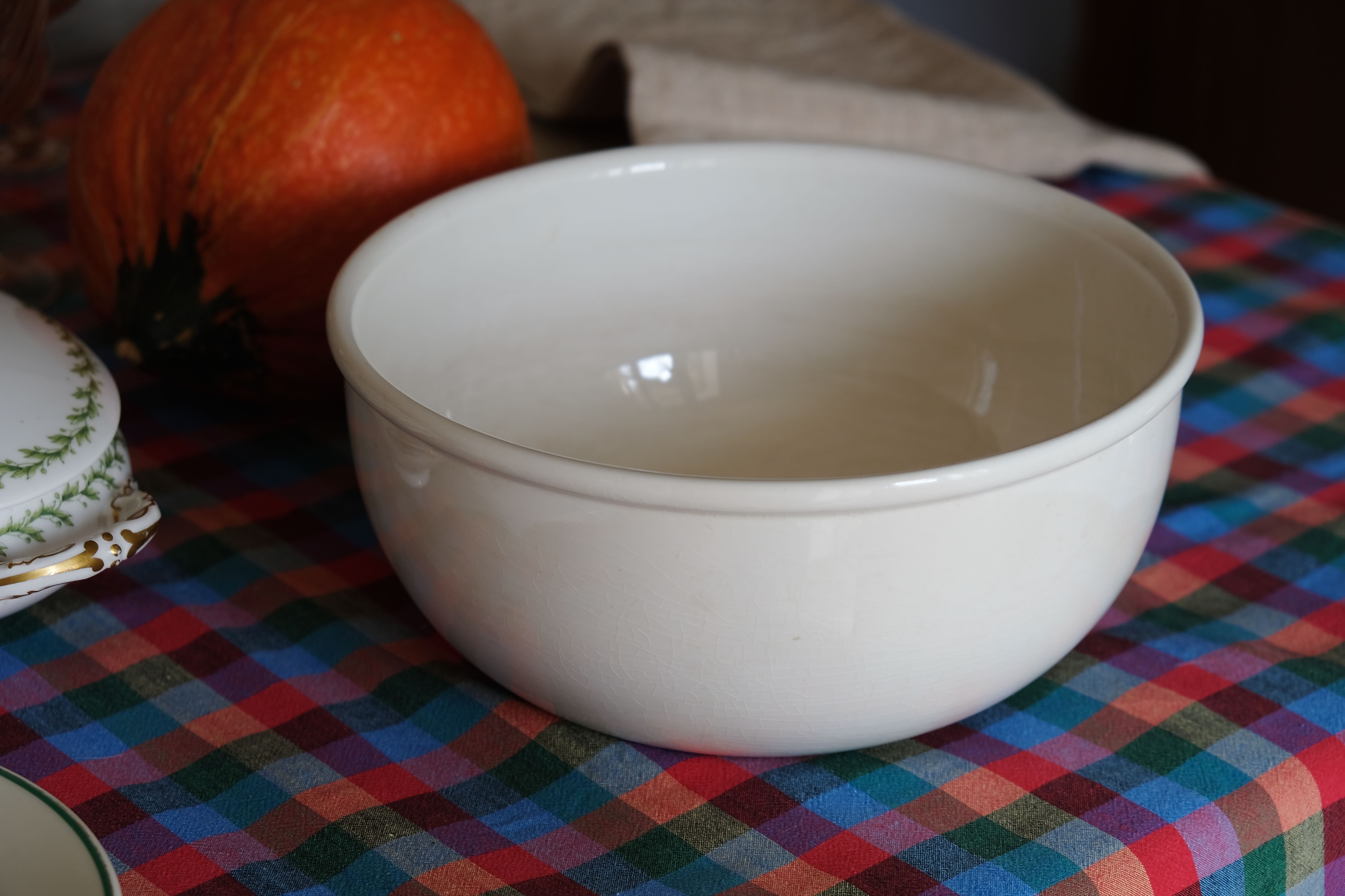 Old GIEN bowl