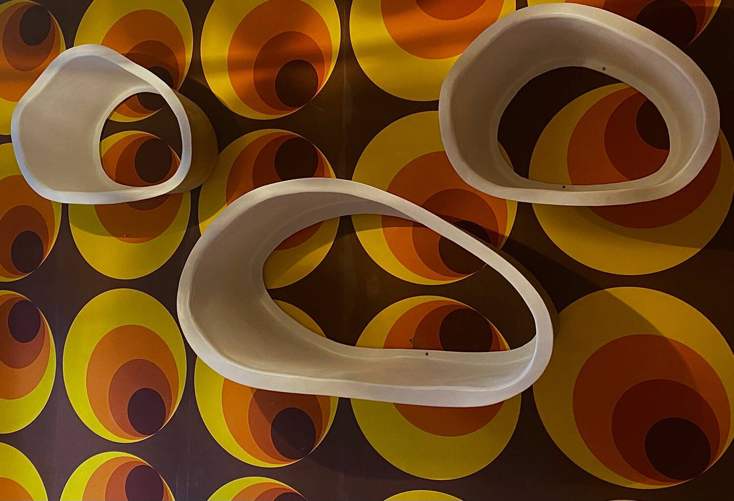 3 vintage ovoid shelves