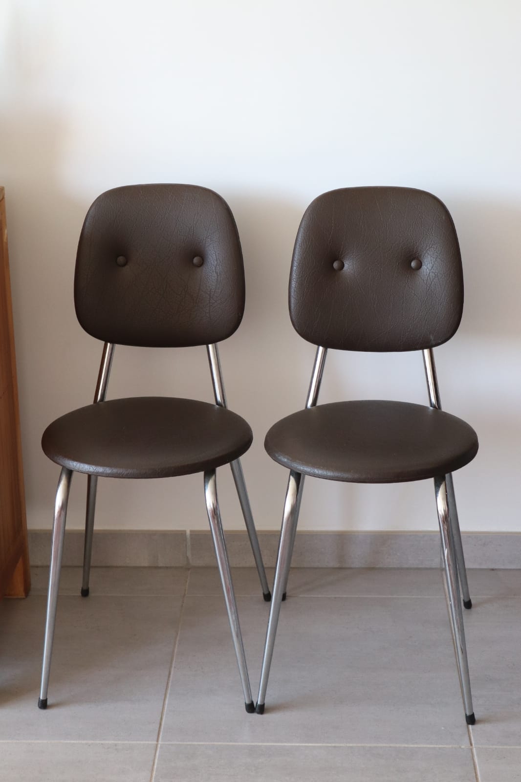 2 chairs 70s in chocolate skaï and chrome metal