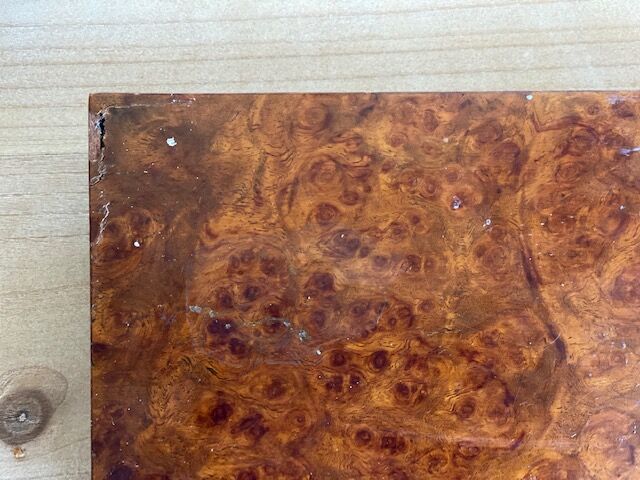 Coffret boite en loupe de bois