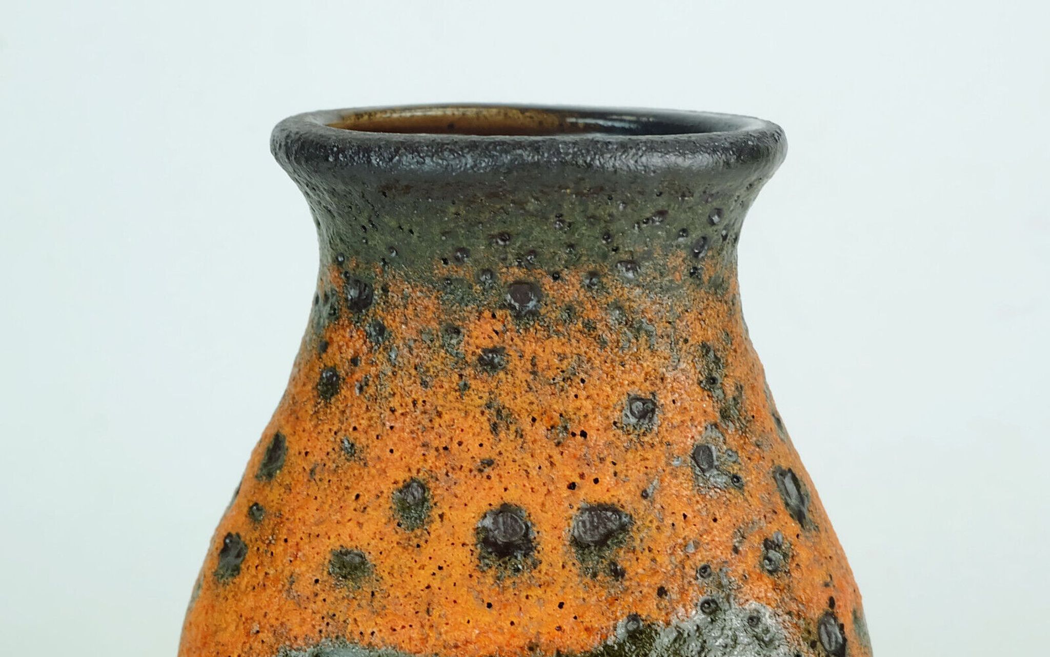 Vintage 1960's fat lava robot vase u-keramik model number 560/20