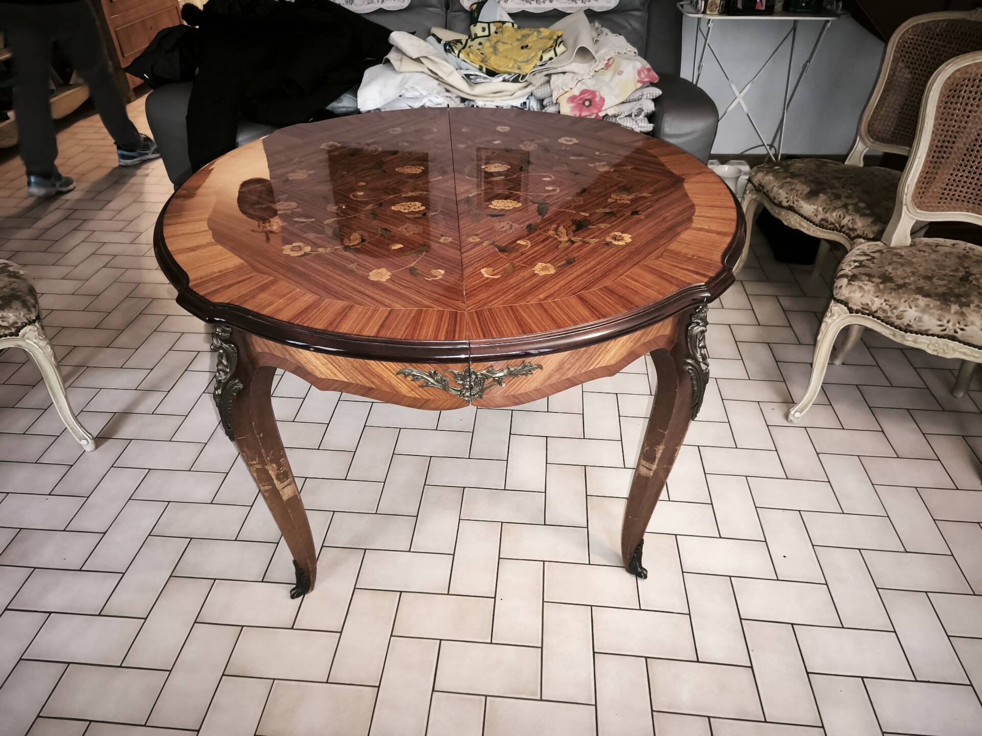 table louis xv