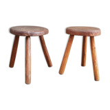 Two stools "brutalize" in solid oak