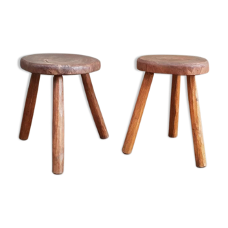 Two stools "brutalize" in solid oak