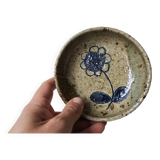 Ceramic bowl emptier with floral motif by suzanne dauliach