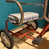 Vélo enfant 3 roues et très ancien