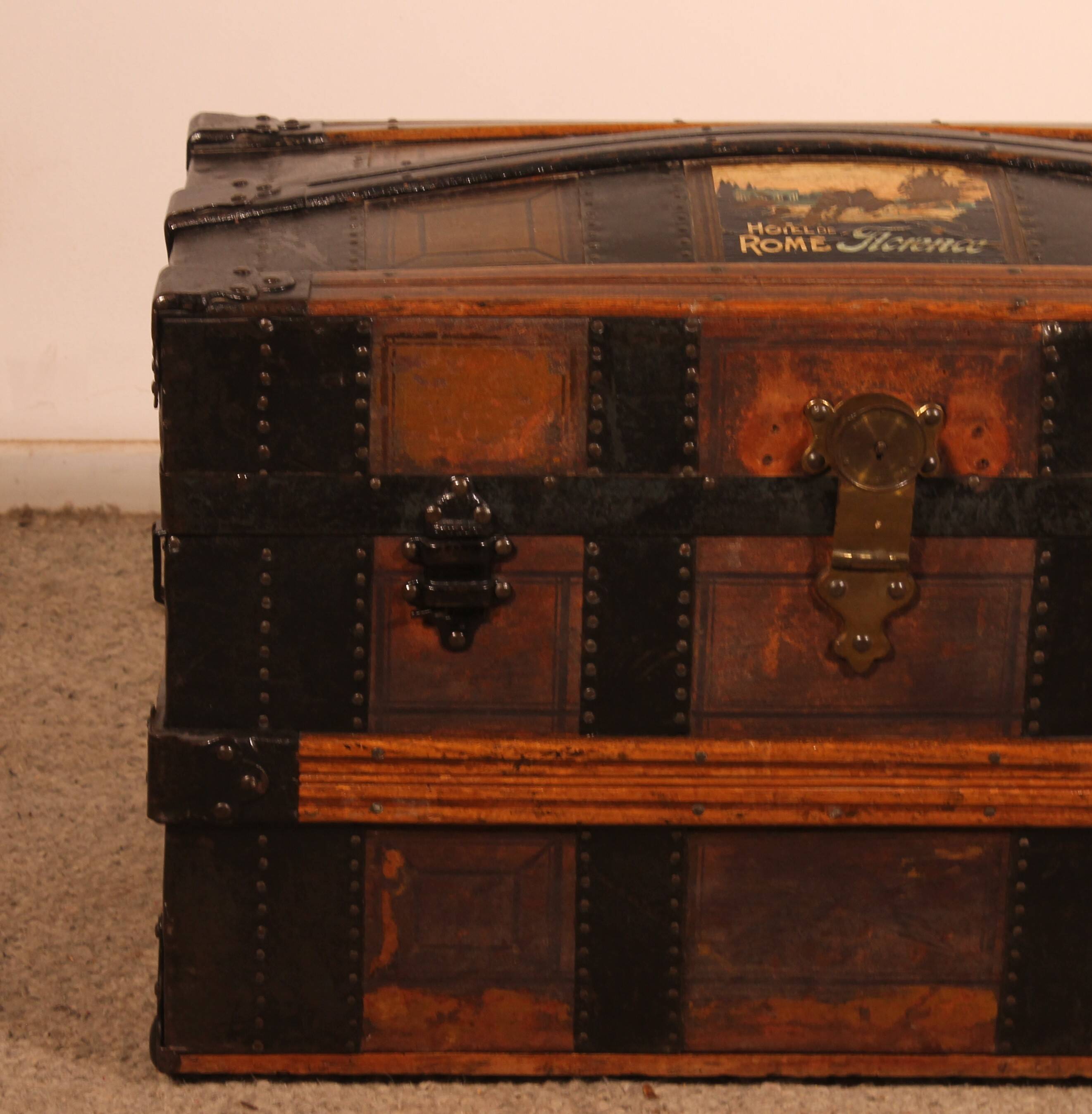 travel trunk from the early 20th century made of leather and wood