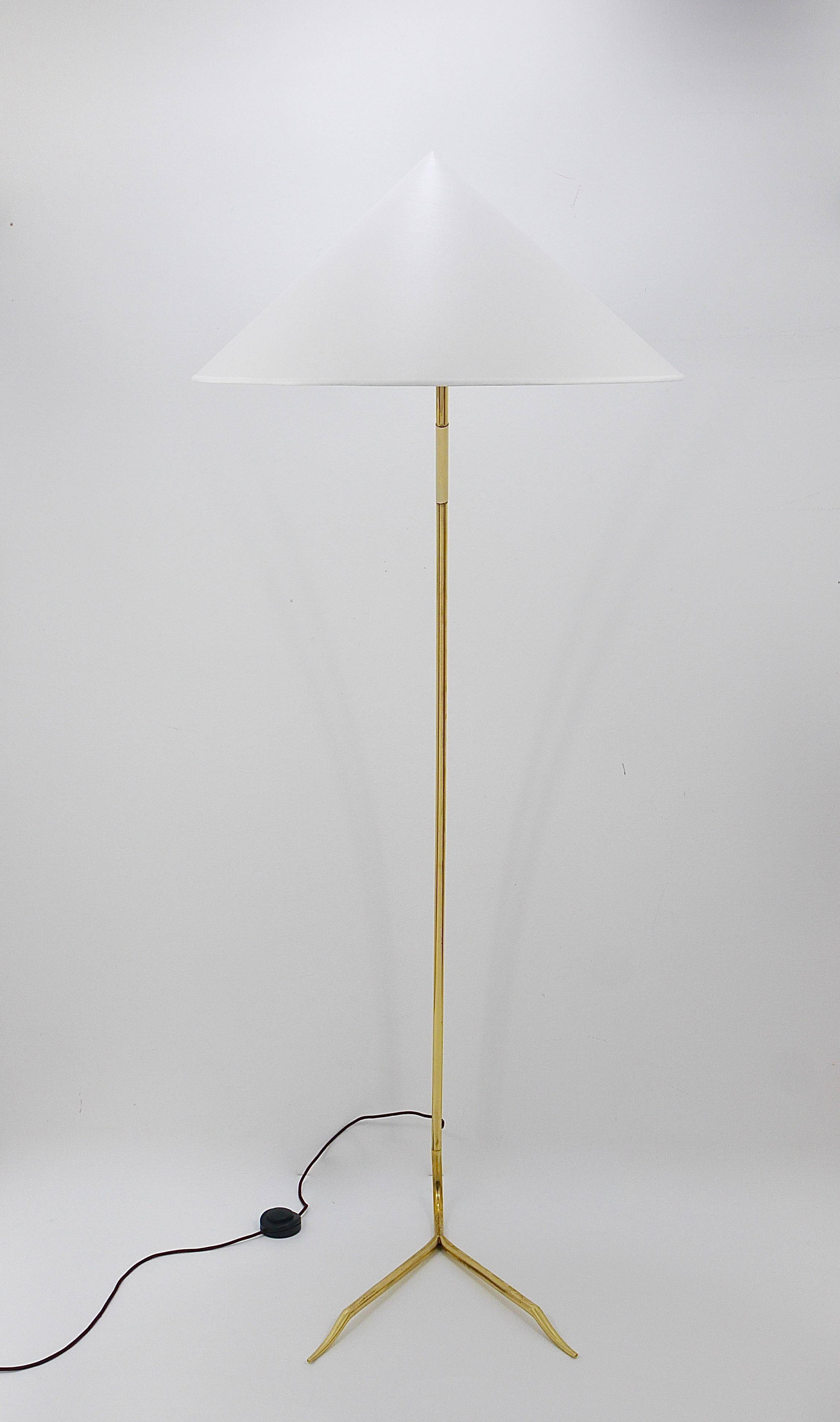 Brass floor lamp Sumatra Mid-Century Rupert Nikoll, Vienna, Austria, 1950s