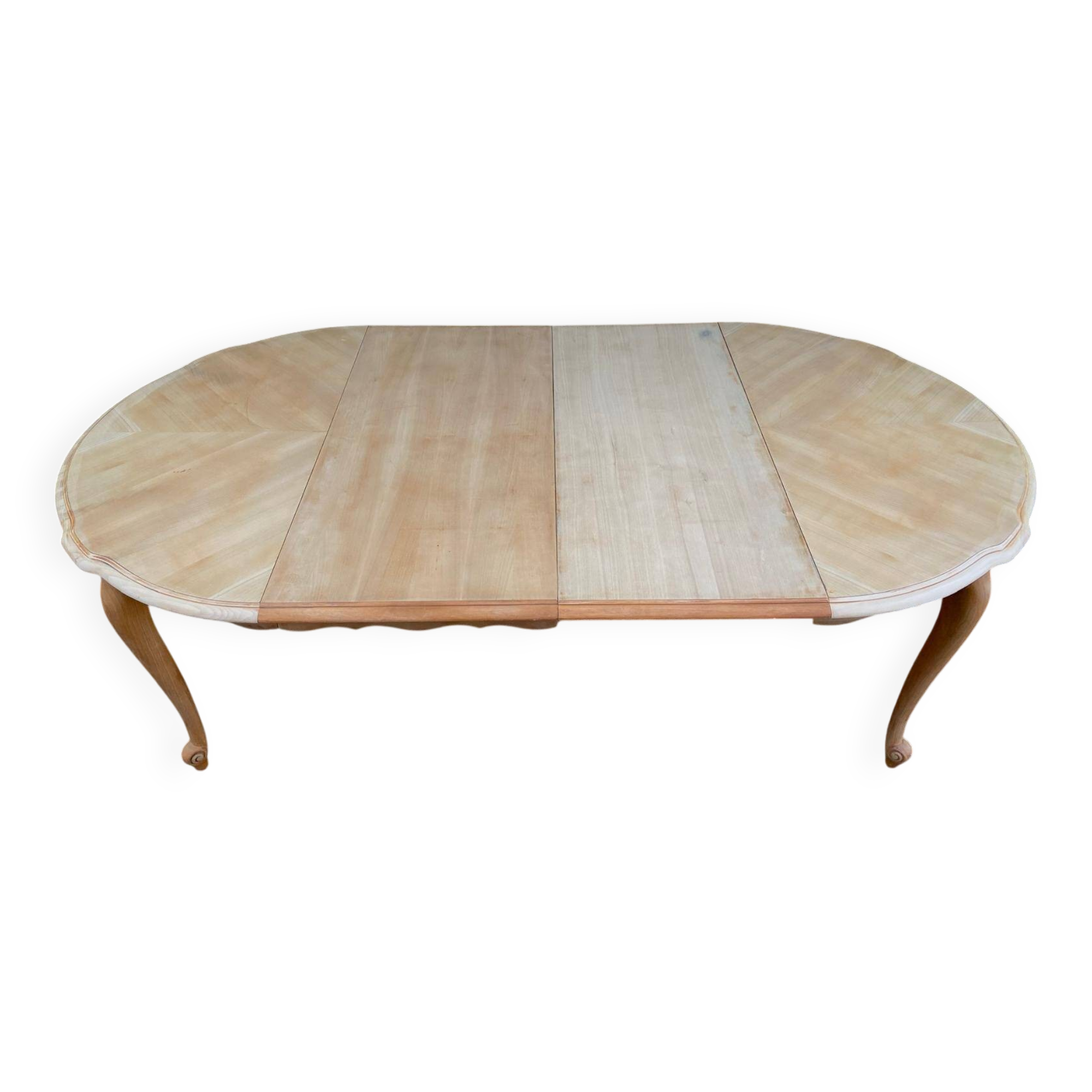 Renovated Louis XV extendable round dining table 205cm