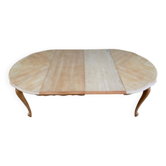 Renovated Louis XV extendable round dining table 205cm