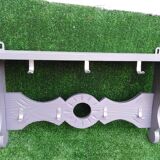 Wall coatrack with shelf