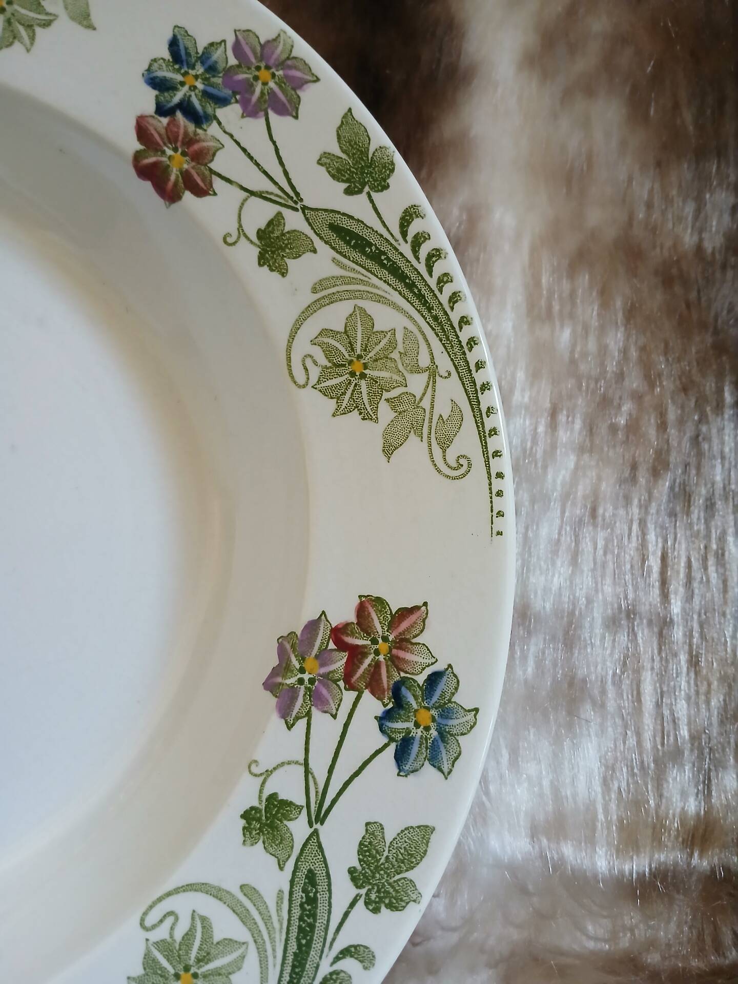 6 antique deep plates U&C Sarreguemines
