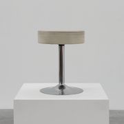 Tabouret vintage design Mid-century en chrome avec assise en cuir blanc, années 1970