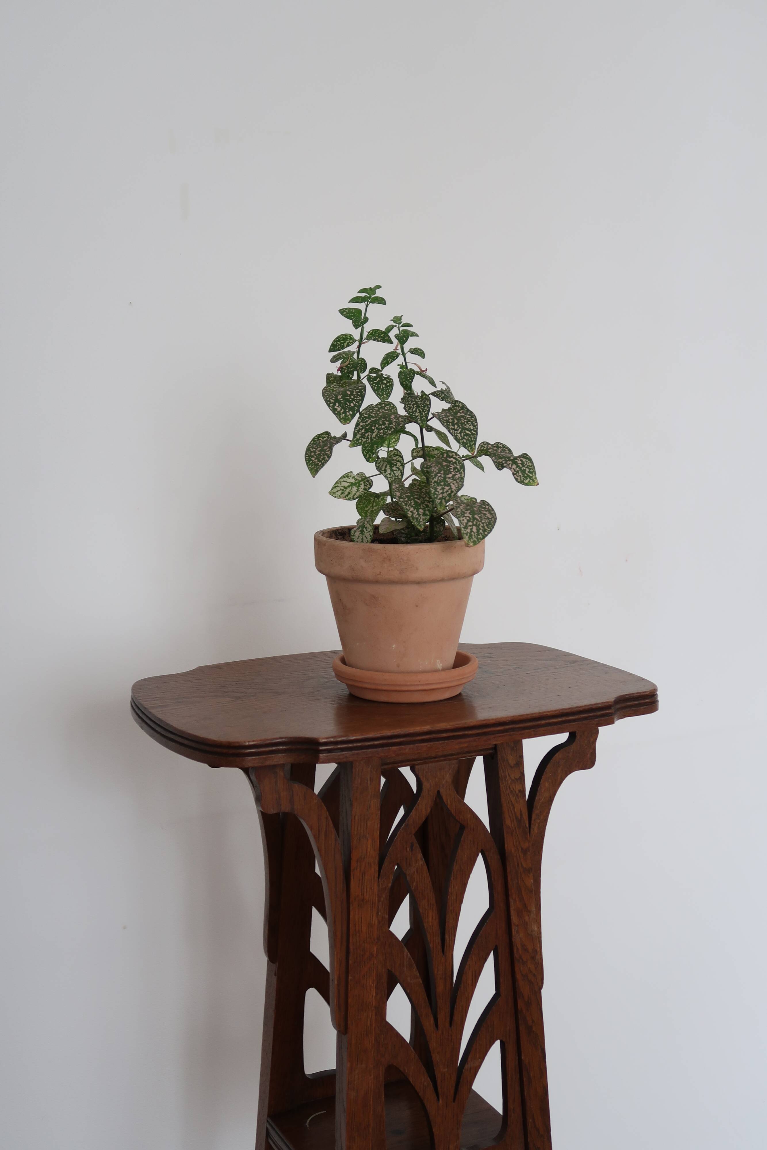Art Deco wooden plant holder