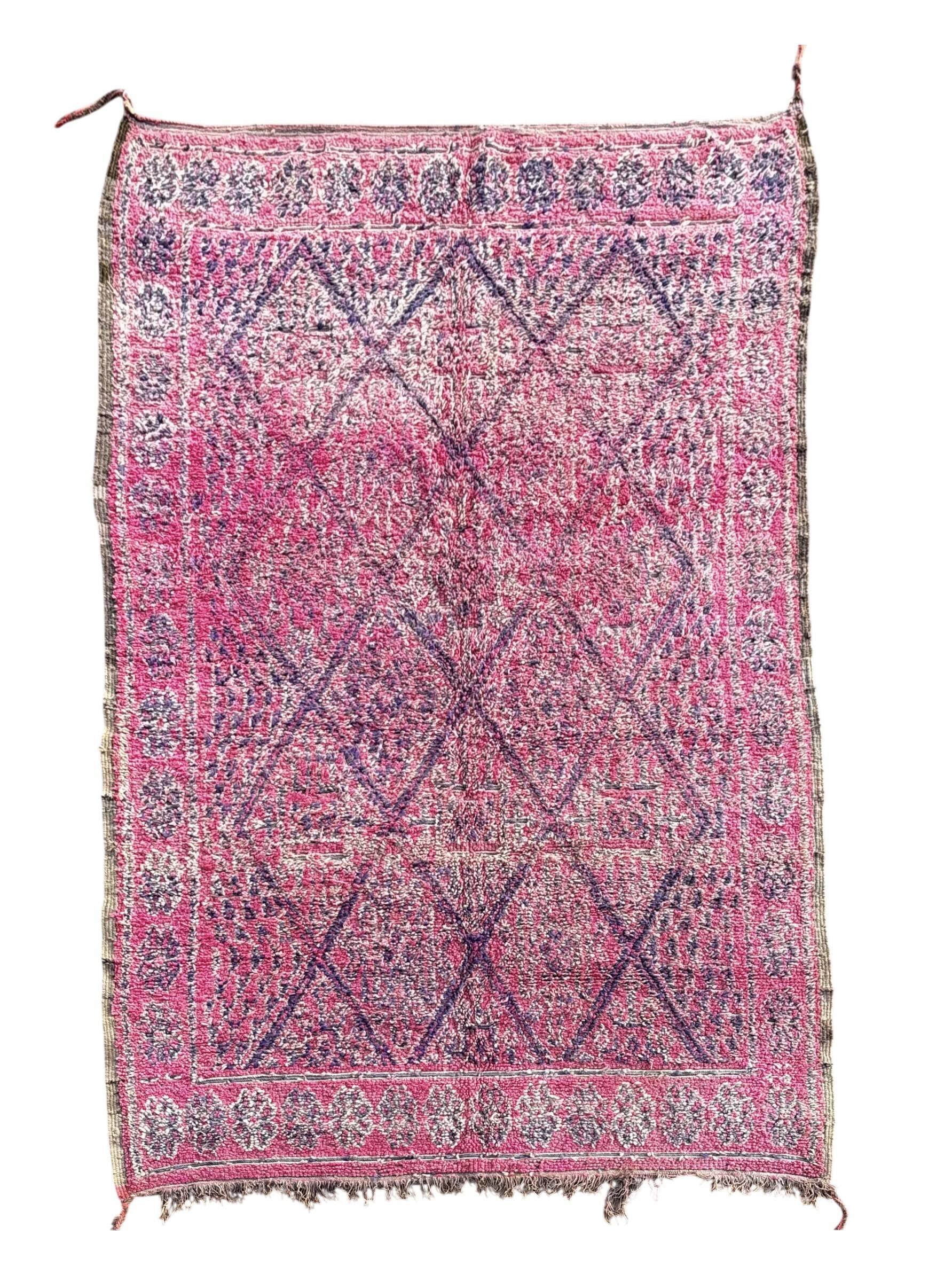 Vintage pink Berber rug from Boujad