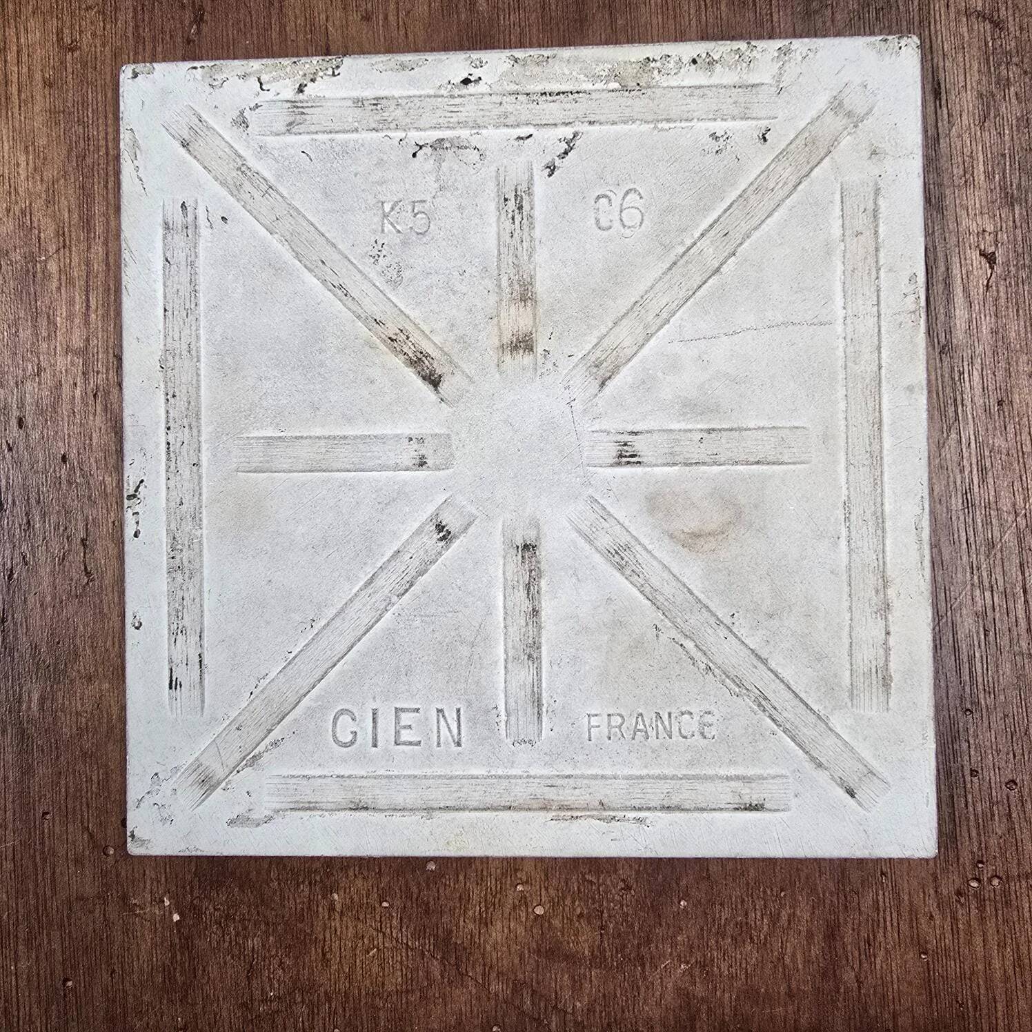 Large antique gien blue and white tile – vintage decorative earthenware 15x15 cm