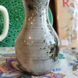 Small sanded vase on Loir