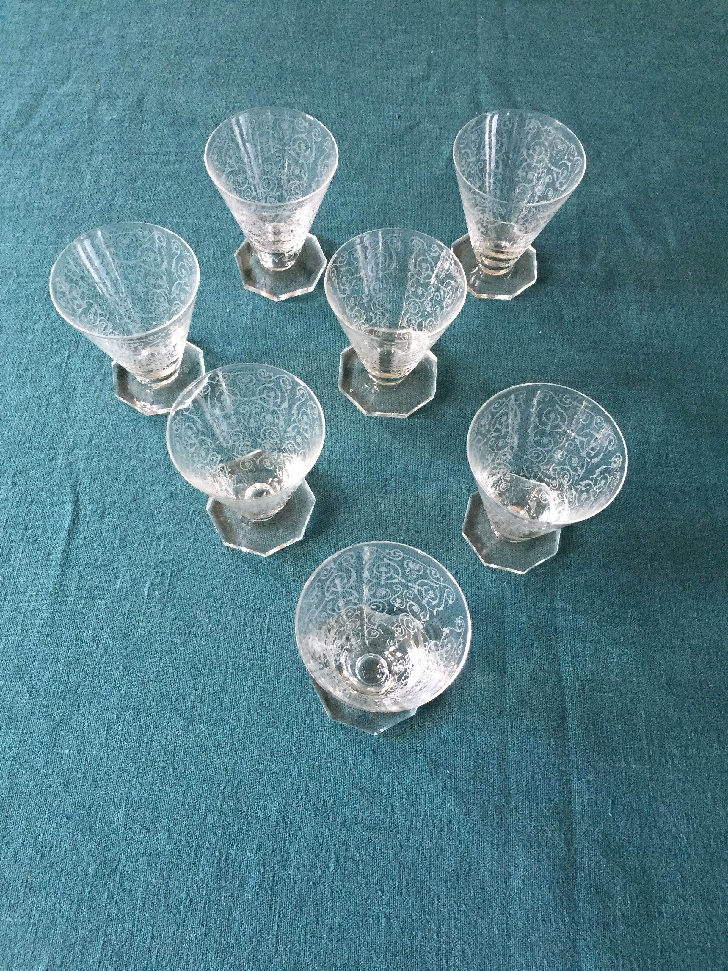Series of 7 art deco aperitif or digestive glasses engraved