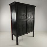 Antique Chinese red lacquer cabinet, late 19th / early 20th century.
