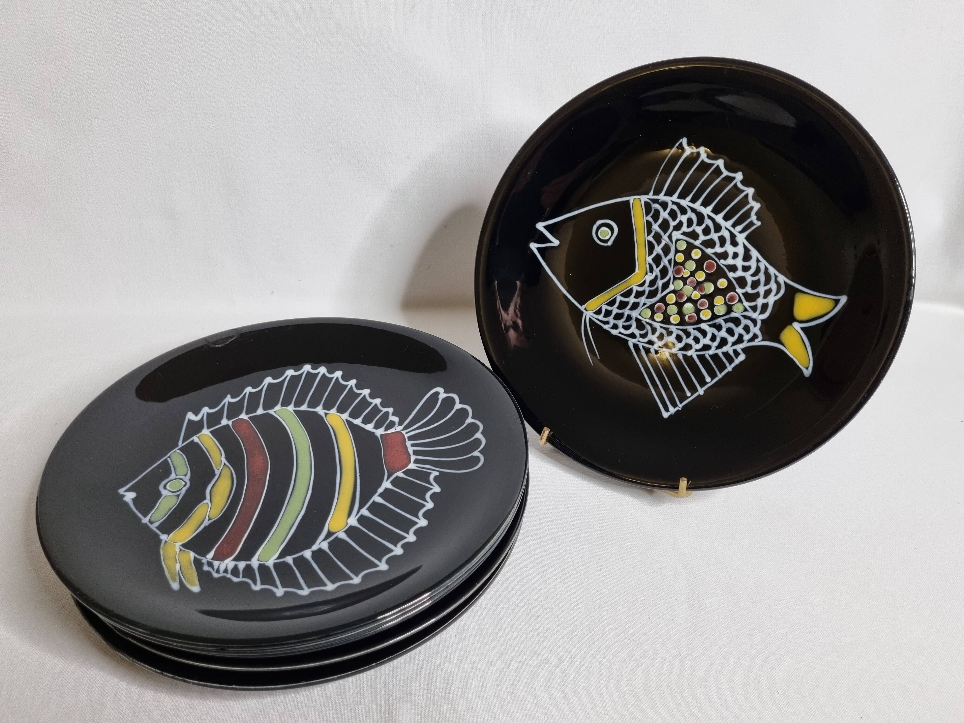 Set of 6 vintage plates with fish decoration after Robert Picault, 1960, 24 cm