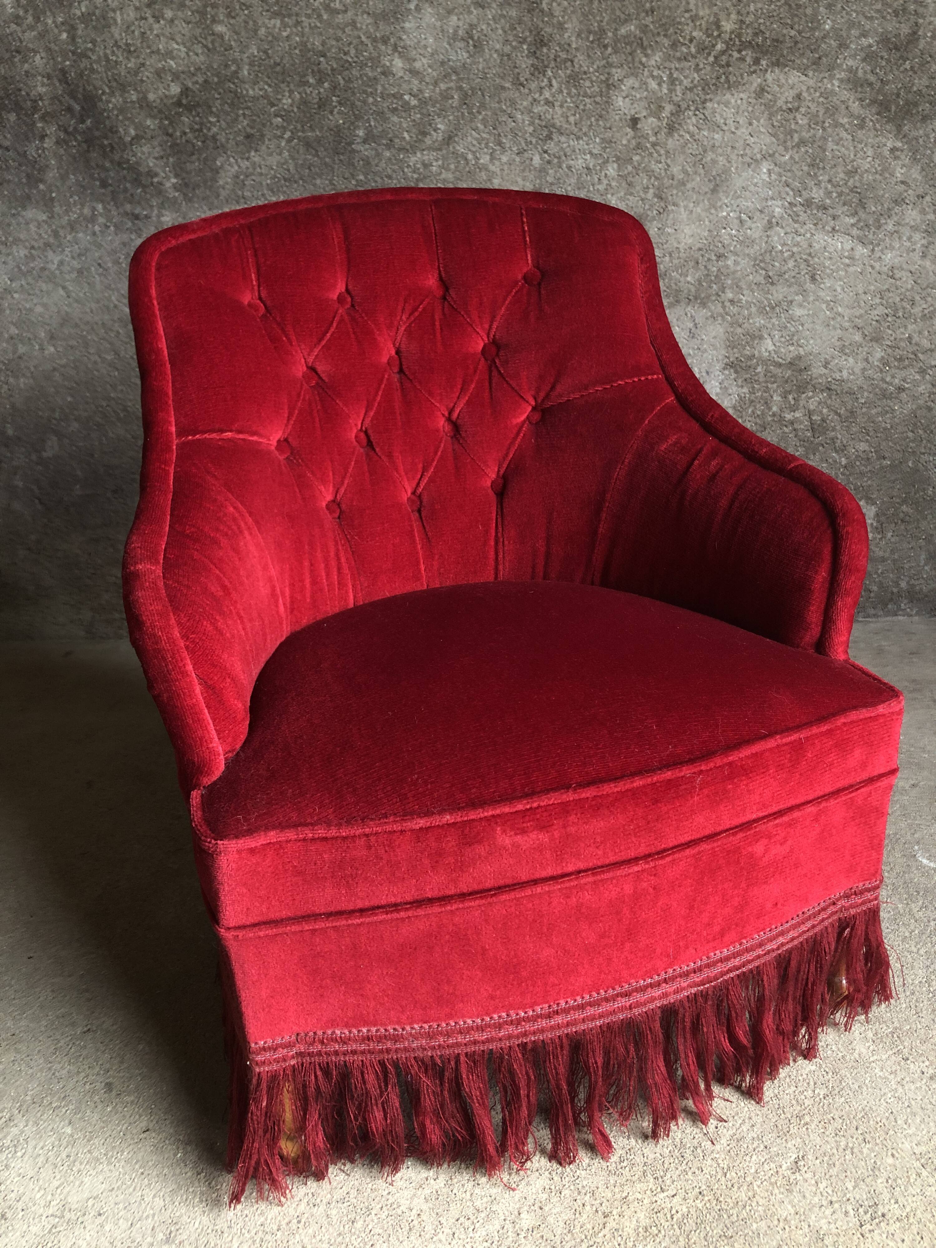 Red velvet toad armchair