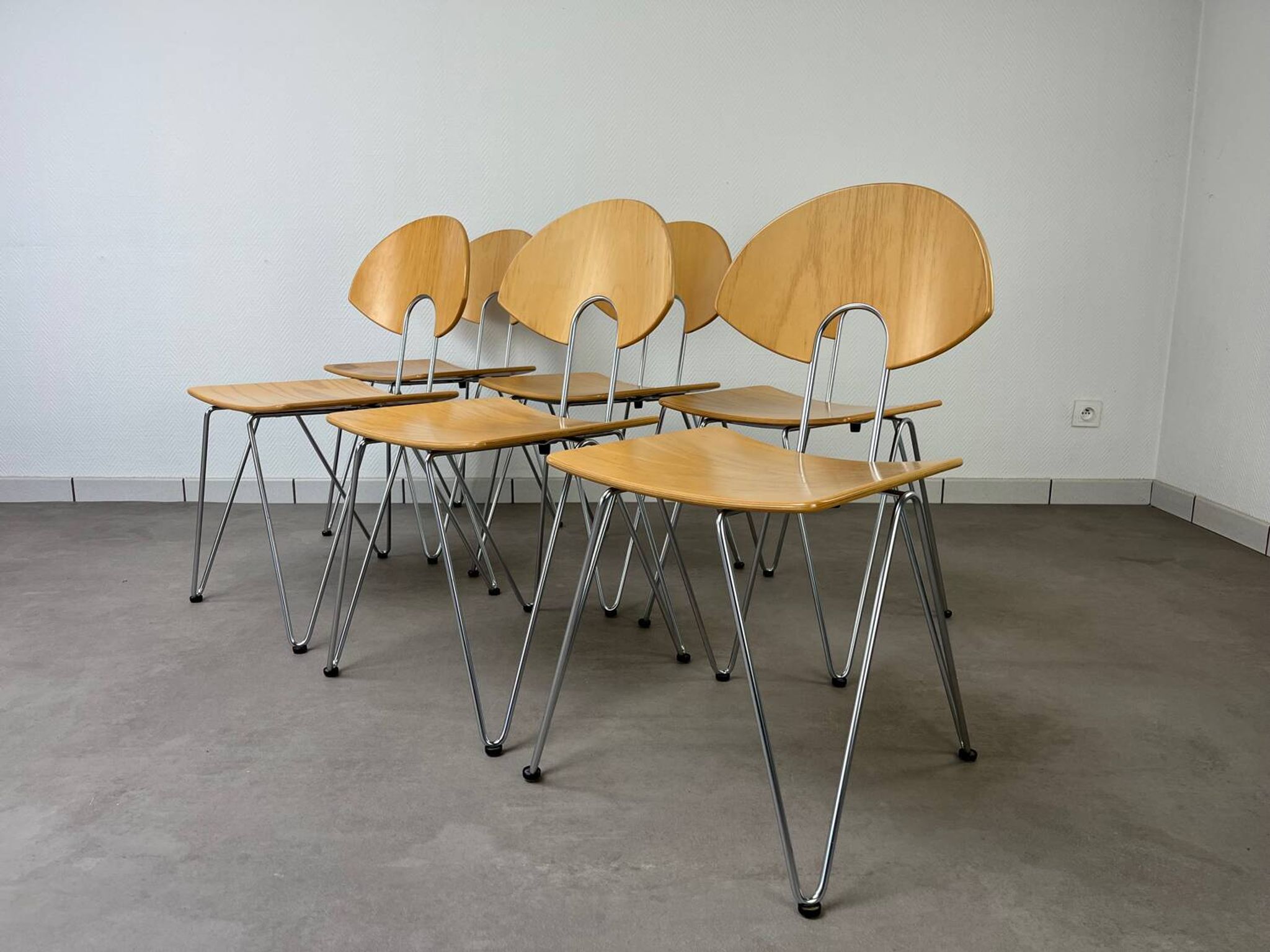 6 Mikado chairs 1800, stackable, design by Walter Leeman for Kusck&co.