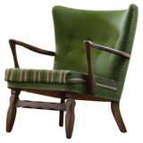 1960s vintage mid-century lounge chair, dark stained oak style of Viggo Boesen