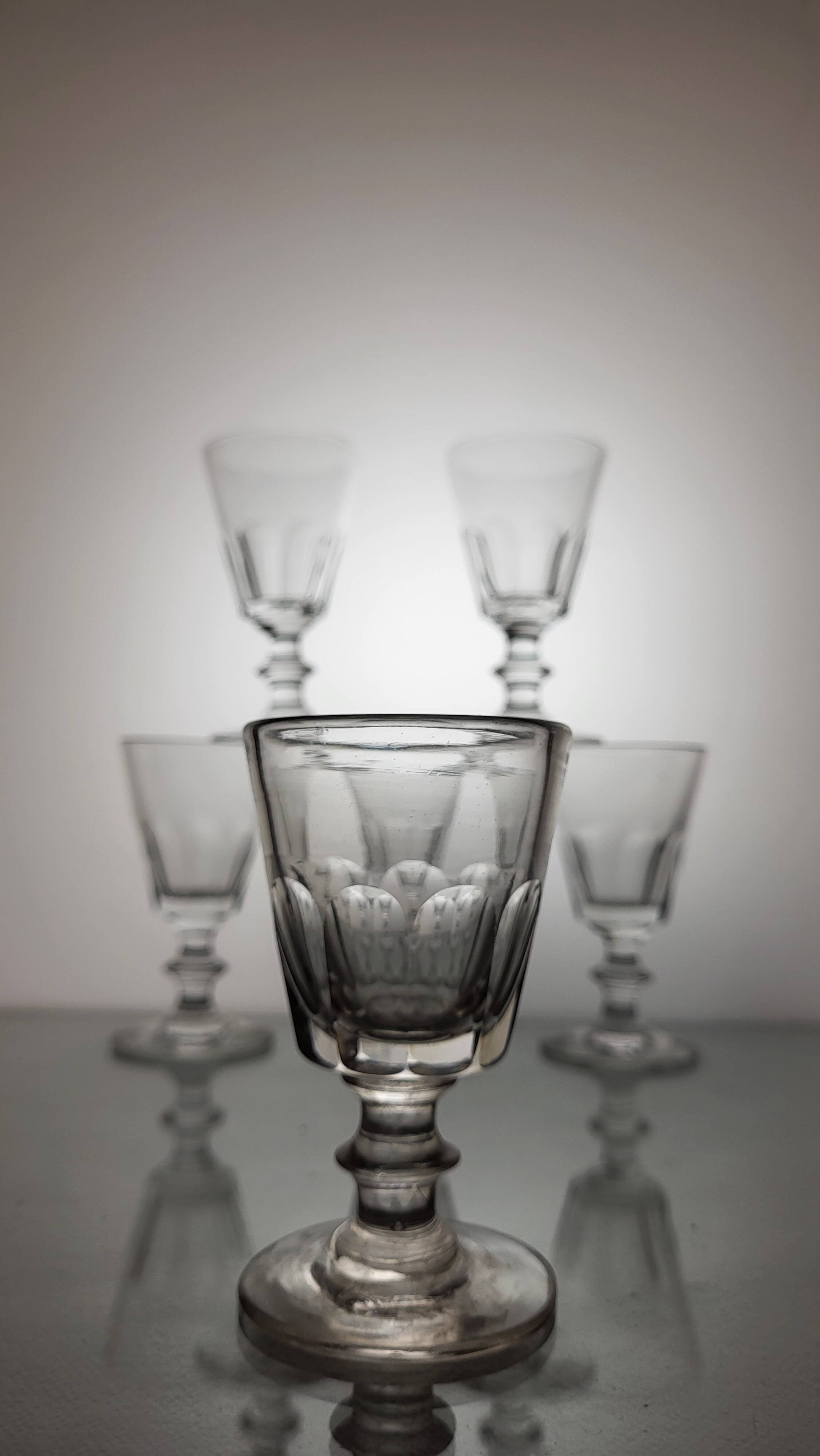 6 Baccarat style wine glasses, Caton model / 19th century