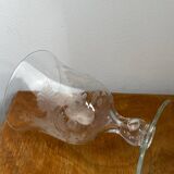 Coupe en verre en forme de calice