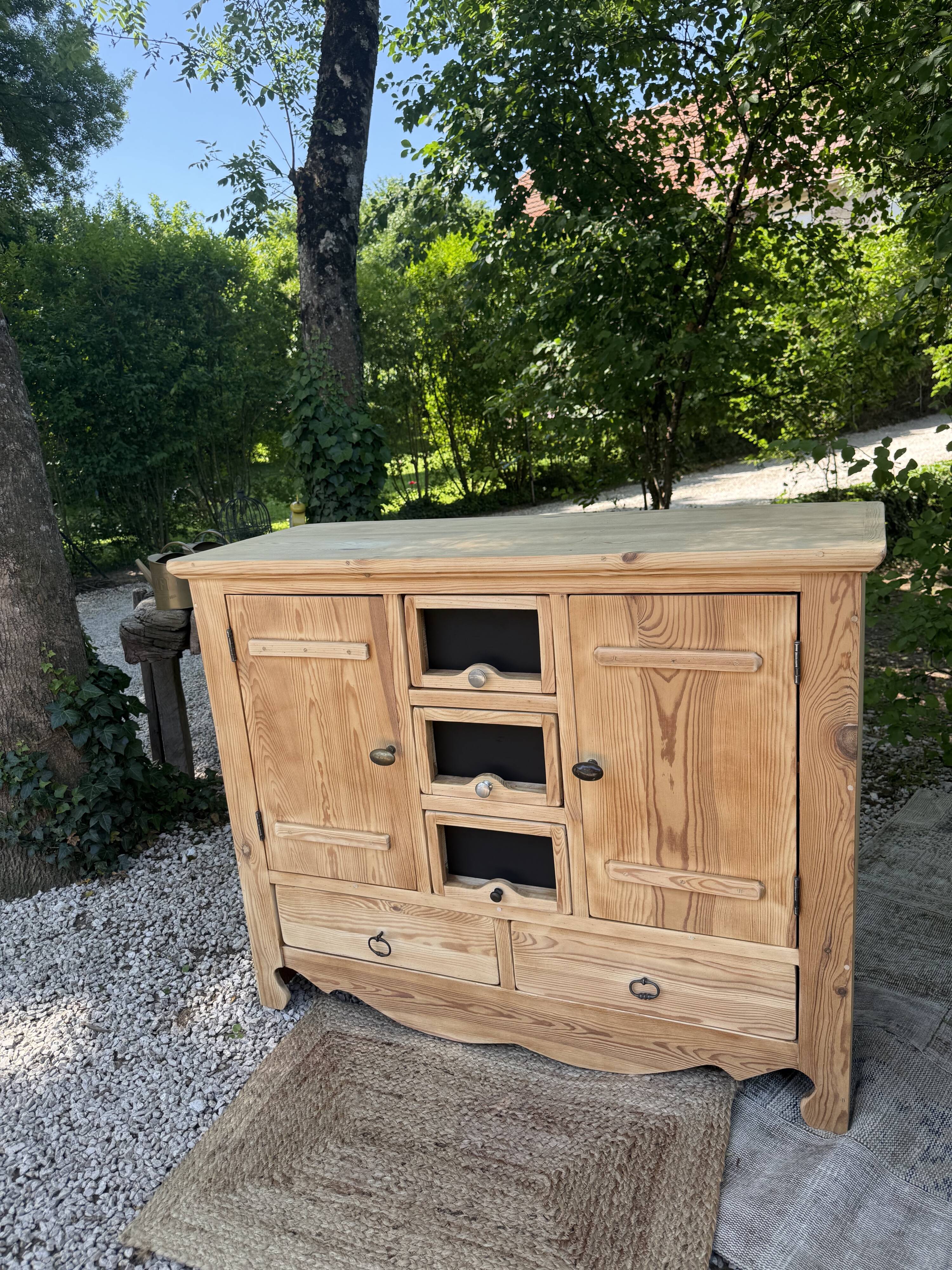 Storage furniture / Solid pine sideboard