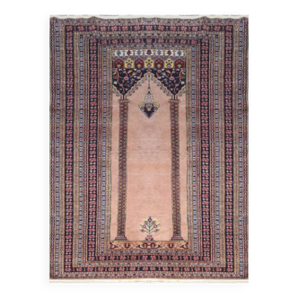 Oriental carpet India Mihrab: 1.23 x 1.83 metres in wool