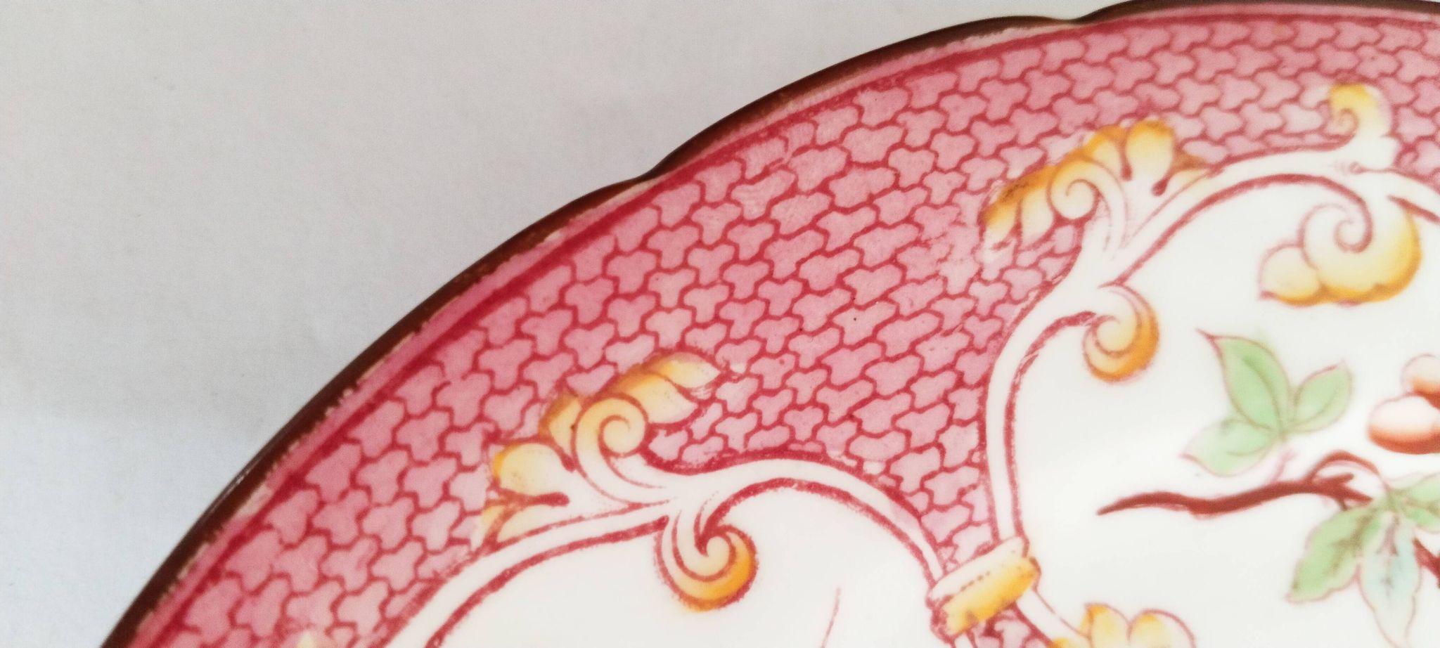 Porcelain dessert plate, Minton Decor 235, pink, Sarreguemines