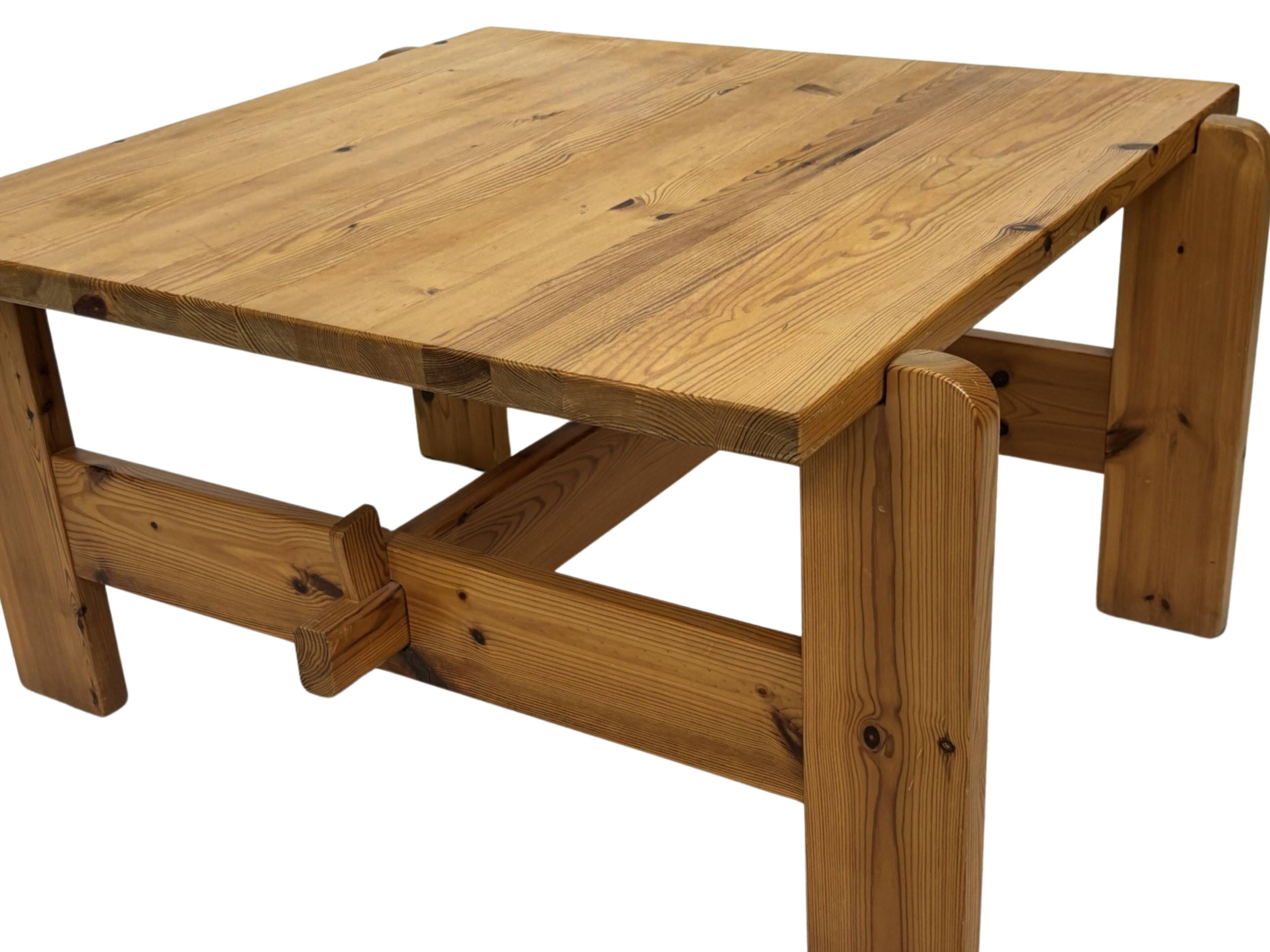 Vintage coffee table pinewood minimalist 1970s design