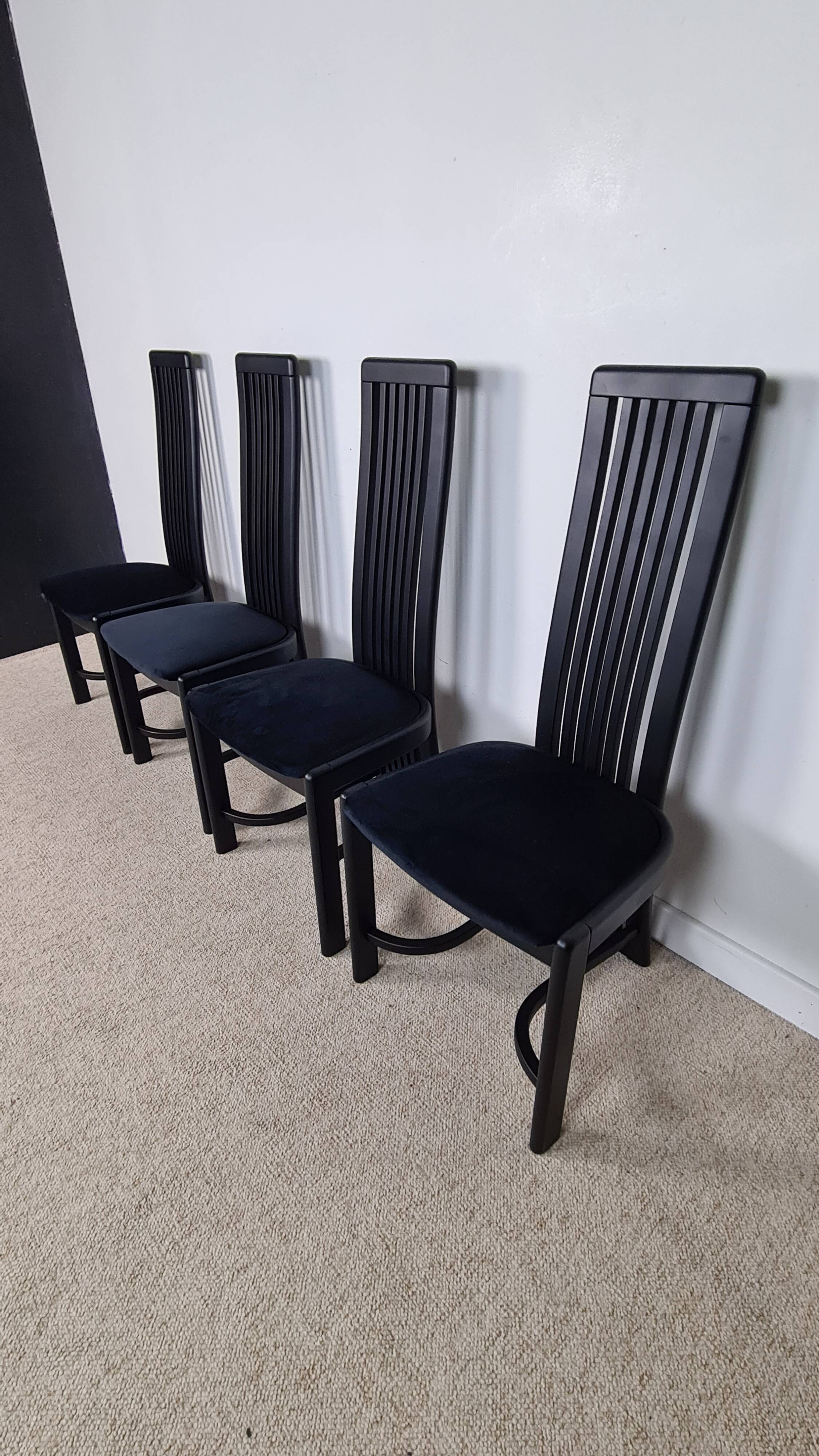 Set of four high "Slat back" chairs - Italian design 1980s